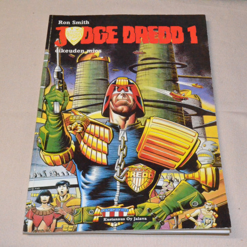 Judge Dredd 01